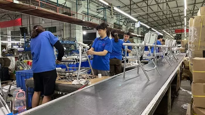 Bagaimana Memilih Kursi Toilet Rolling Shower Terbaik untuk Bisnis Anda?